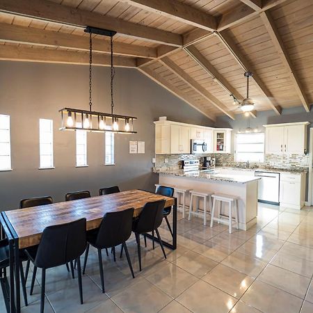Newly Renovated 3Br2Ba Duplex With Private Dock Villa Key Colony Beach Exterior photo