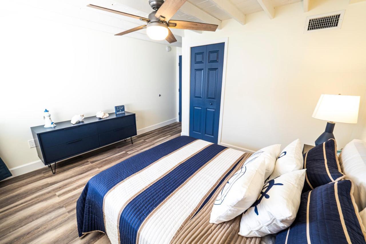 Newly Renovated 3Br2Ba Duplex With Private Dock Villa Key Colony Beach Exterior photo