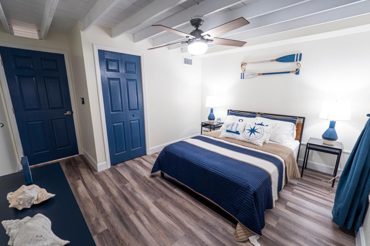 Newly Renovated 3Br2Ba Duplex With Private Dock Villa Key Colony Beach Exterior photo